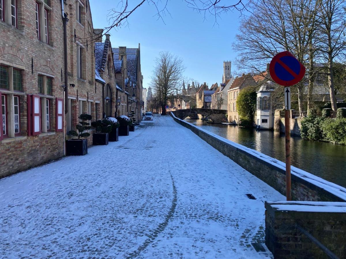 Canal Central Bruges Exterior photo